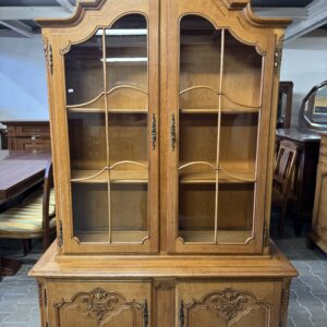 Witryna w stylu Ludwika