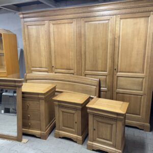 Sypialnia rustykalna