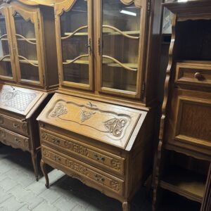 Stylowy sekretarzyk z nadstawką Ludwik