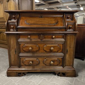 Sekretarzyk rustykalny