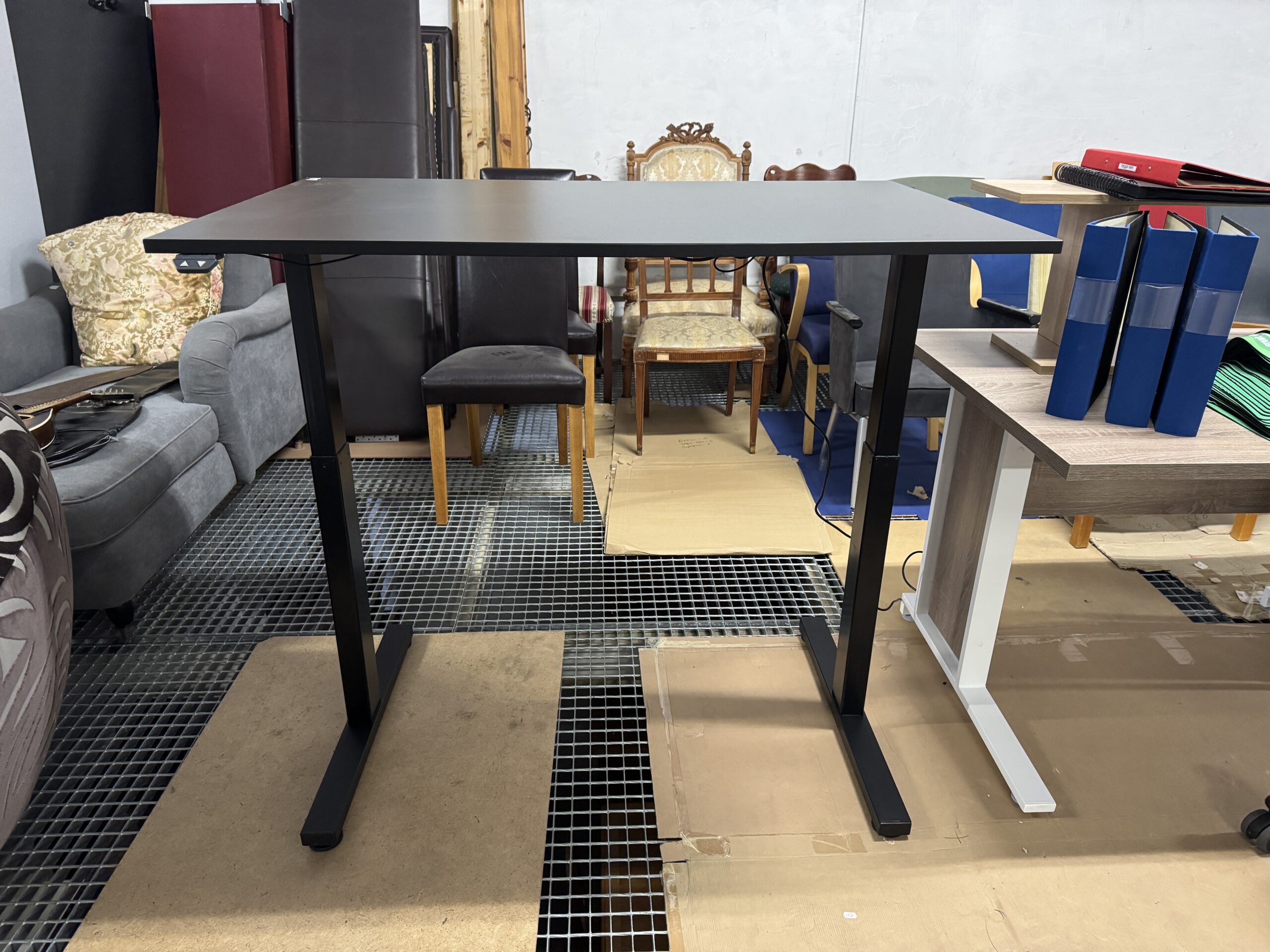 IMG_0549 Biurko z elektryczną regulacją wysokości 120x75