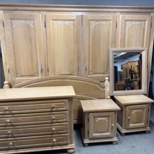 Sypialnia w stylu rustykalnym