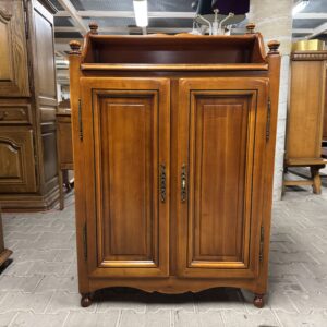 Szafka rustykalna drewniana