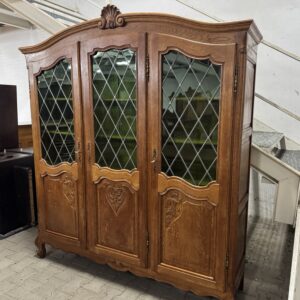 Biblioteka drewniana Ludwik