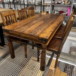 Zestaw stół i 6 krzeseł