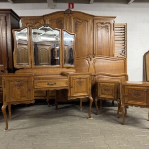 Zestaw mebli do sypialni Ludwik