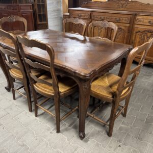 Stół i 6 krzeseł Ludwik