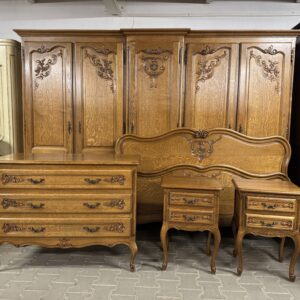 Zestaw mebli do sypialni Ludwik