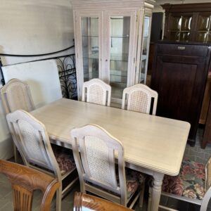 Stół i 6 krzeseł